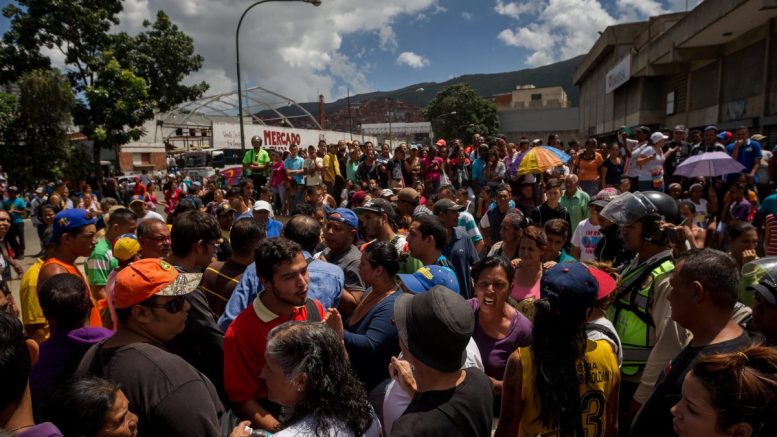Η κρίση στην Βενεζουέλα δείχνει κυρίως την αναγκαιότητα απεξάρτησης από τις εξορύξεις ορυκτών καυσίμων